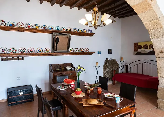 1900's Traditional House In Asklipio Asklipiion