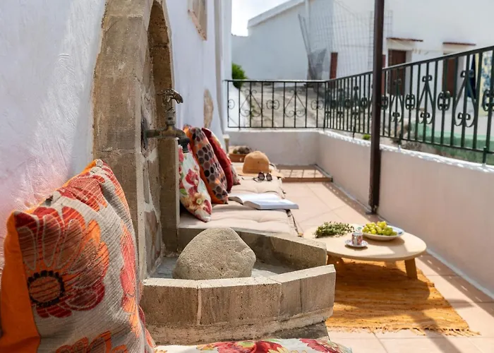 Semesterbostad 1900's Traditional House In Asklipio Asklipiion